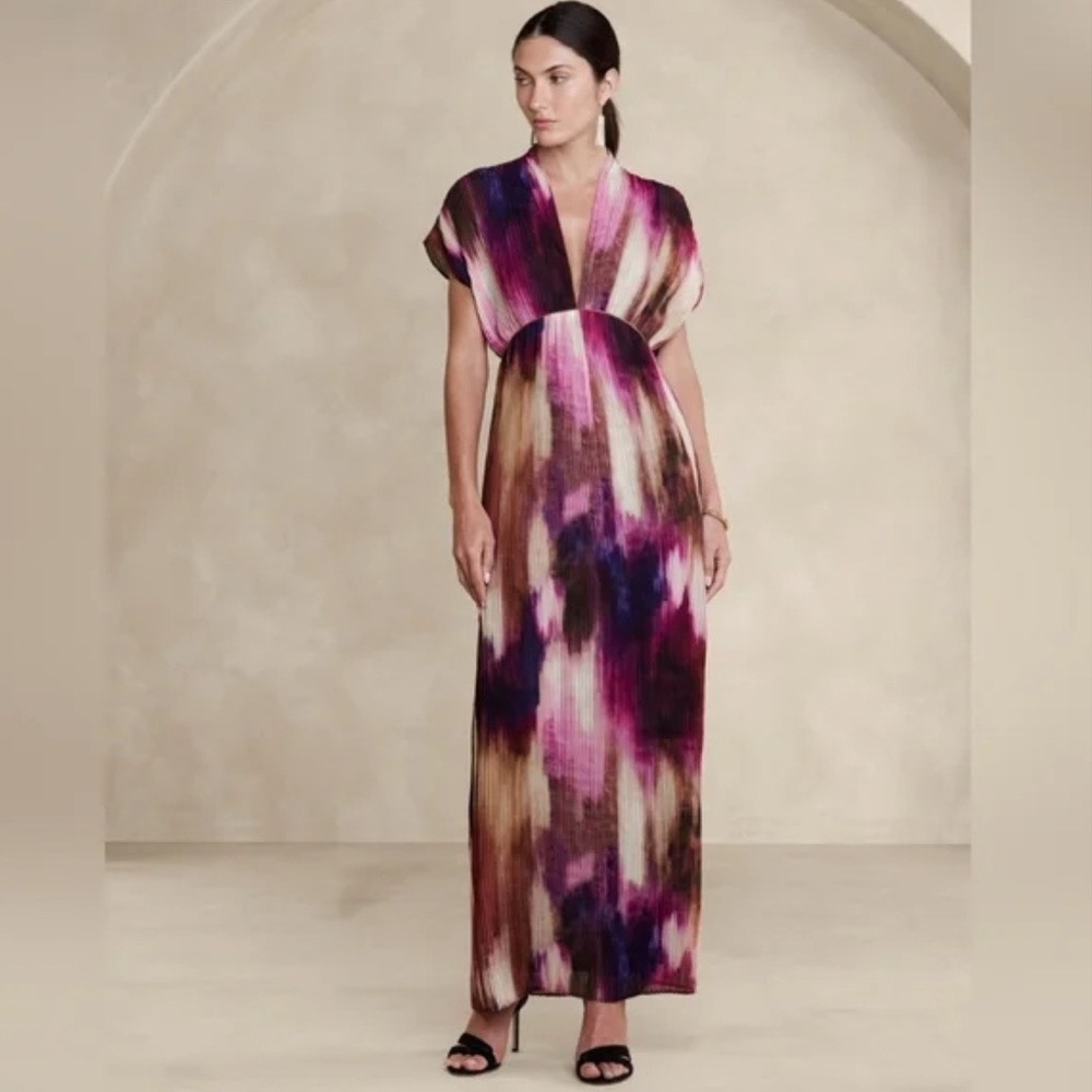 NWT Banana Republic Ana Pleated Maxi Dress, Size M
